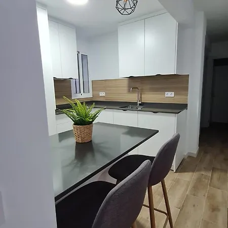 Triana San Jacinto Apartmento Leiria Apartment Seville